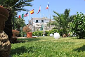 Ranch Palace Hotel