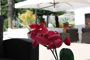 Ranch Palace Hotel