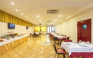 Ranch Palace Hotel