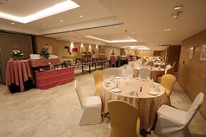 Grand Mercure Vadodara Surya Palace Hotel