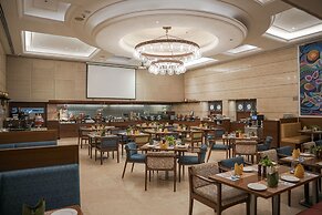 Grand Mercure Vadodara Surya Palace Hotel