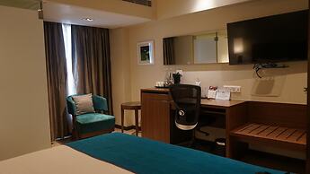 Grand Mercure Vadodara Surya Palace Hotel