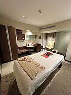 Grand Mercure Vadodara Surya Palace Hotel