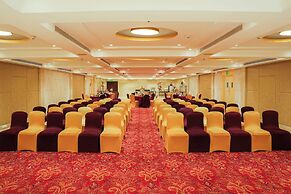 Grand Mercure Vadodara Surya Palace Hotel