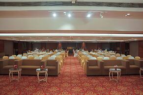 Grand Mercure Vadodara Surya Palace Hotel