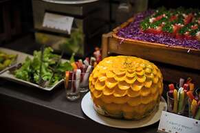 Grand Mercure Vadodara Surya Palace Hotel