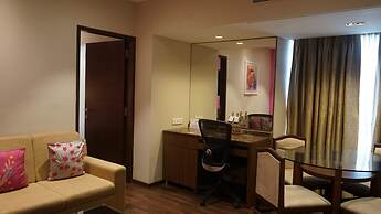 Grand Mercure Vadodara Surya Palace Hotel