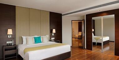 Grand Mercure Vadodara Surya Palace Hotel