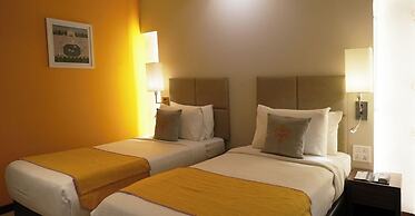 Grand Mercure Vadodara Surya Palace Hotel