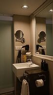 Grand Mercure Vadodara Surya Palace Hotel