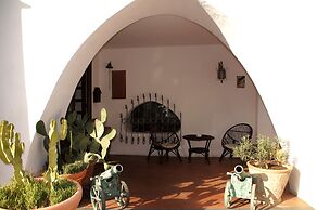 Don Pedro Hotel