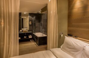 Hidden Hotel
