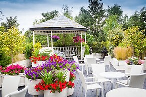 Ashdown Park Hotel