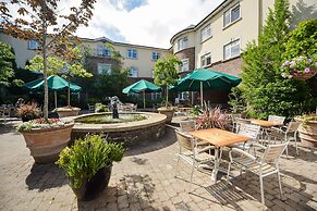 Ashdown Park Hotel