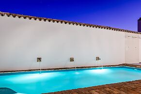 Hotel  YIT La Casona del Arco