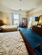 Belvedere Lodge