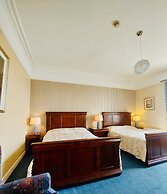 Belvedere Lodge