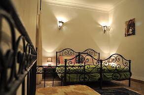 Riad Mandalay