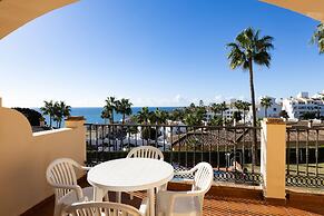 Ramada Hotel & Suites by Wyndham Costa del Sol