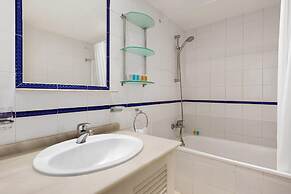Ramada Hotel & Suites by Wyndham Costa del Sol