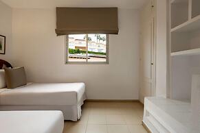 Ramada Hotel & Suites by Wyndham Costa del Sol