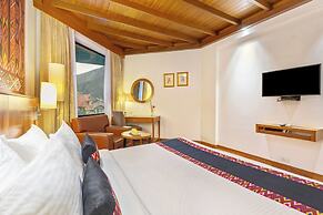 Sterling Manali