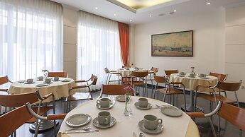 Lilia Hotel