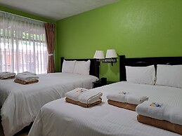 Nacazcol Hotel and Villas