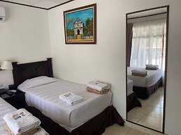 Nacazcol Hotel and Villas