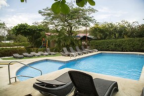 Nacazcol Hotel and Villas