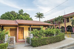 Nacazcol Hotel and Villas