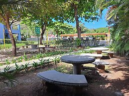 Nacazcol Hotel and Villas