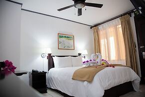 Nacazcol Hotel and Villas