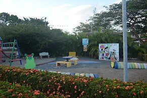 Nacazcol Hotel and Villas