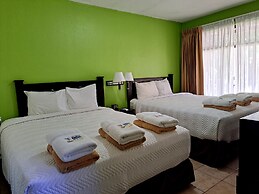 Nacazcol Hotel and Villas