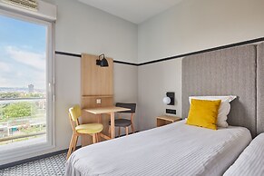 Appart'hôtel Odalys City - Bioparc Lyon Est