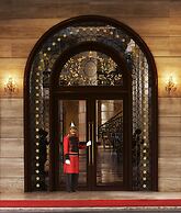 Hotel The Royal Plaza
