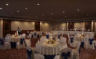 Hotel The Royal Plaza