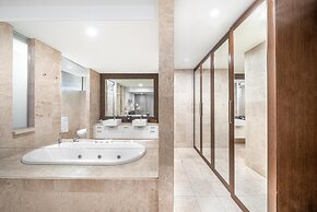 Oaks Casuarina Santai Resort