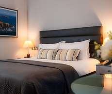 Celtic Ross Hotel