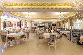 Montecito Hotel