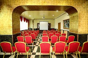 Montecito Hotel
