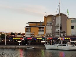 Hotel Port Beach