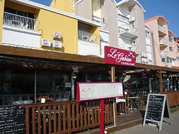 Hotel Port Beach