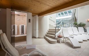 MANNI The Hotel