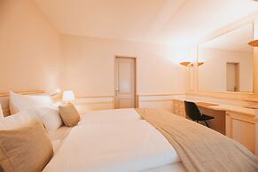 MANNI The Hotel