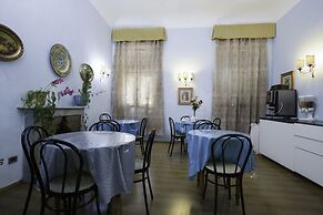 Piccolo Hotel