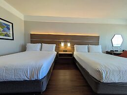 Holiday Inn Express & Suites Galveston West-Seawall