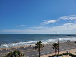 Holiday Inn Express & Suites Galveston West-Seawall