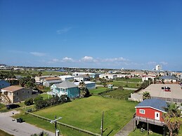 Holiday Inn Express & Suites Galveston West-Seawall